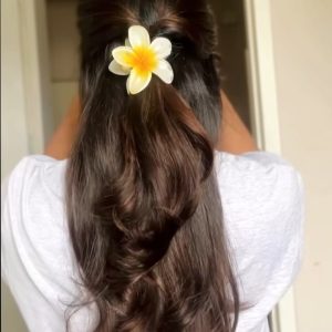 Korean Beach Style Hair Flower Claw - White large